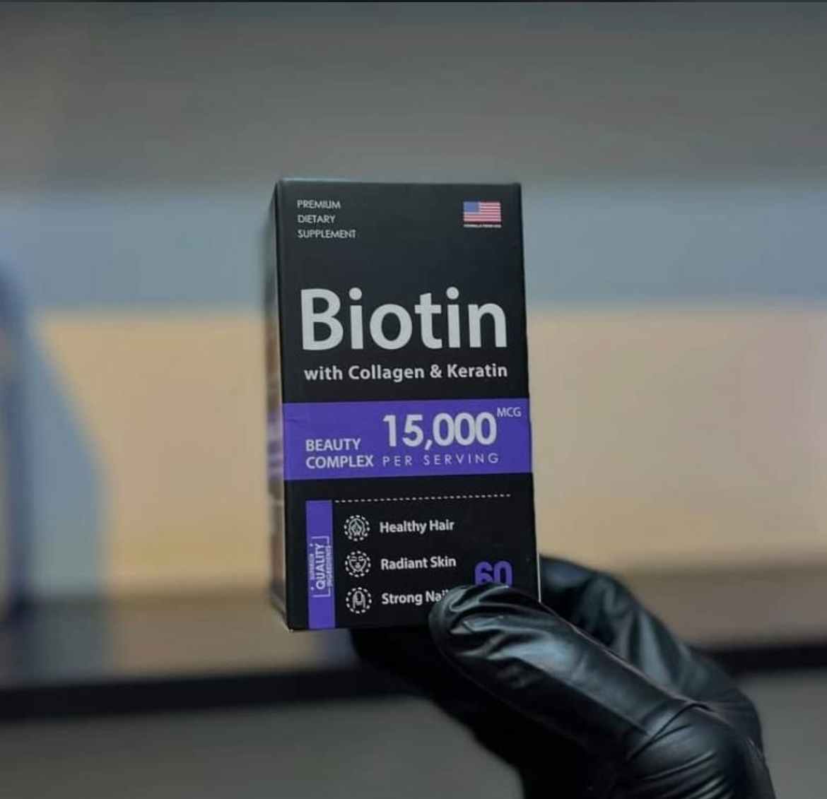 Biotin with Keratin and collagen