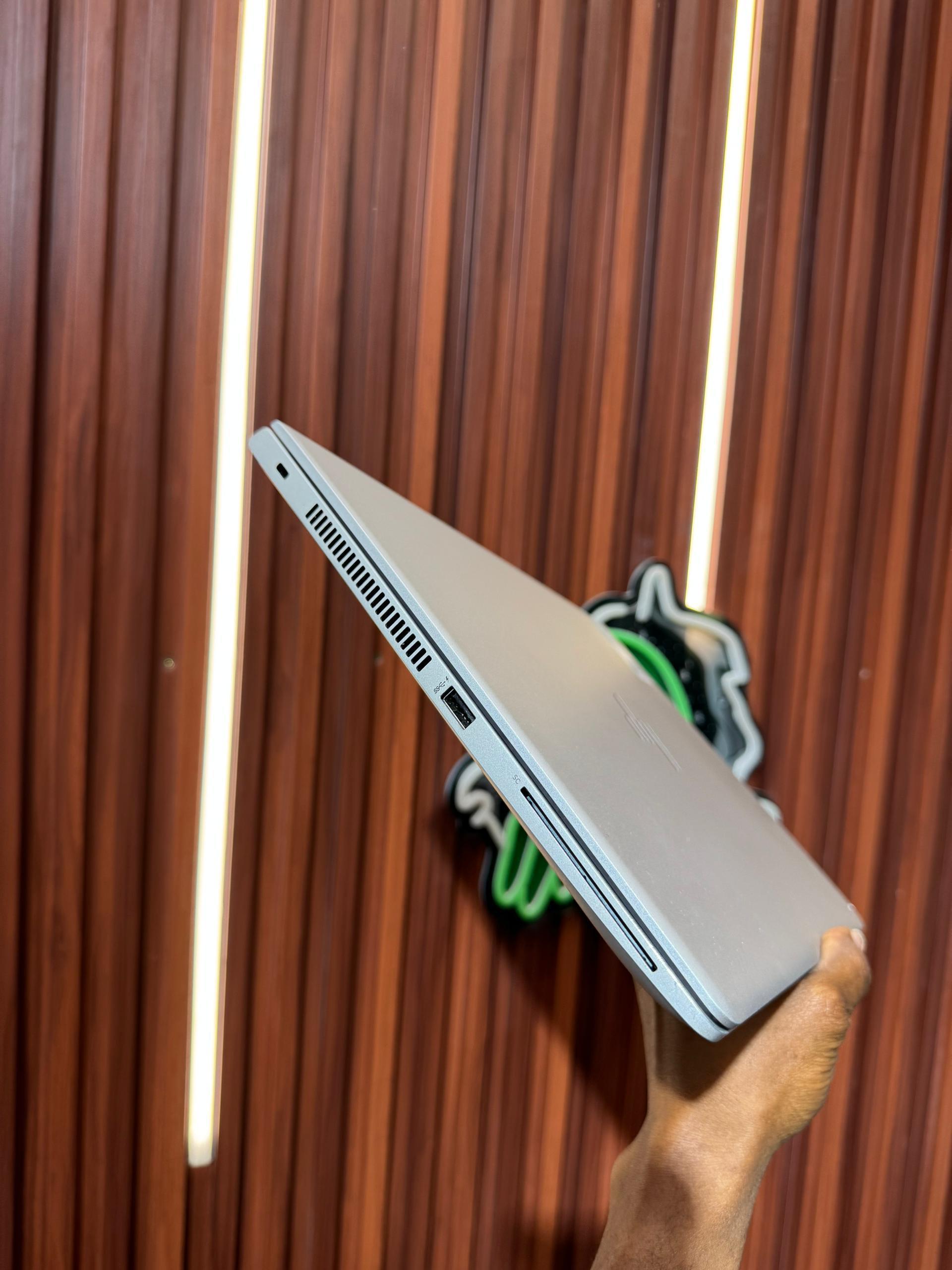 HP ELITEBOOK 745 G6 GAMING