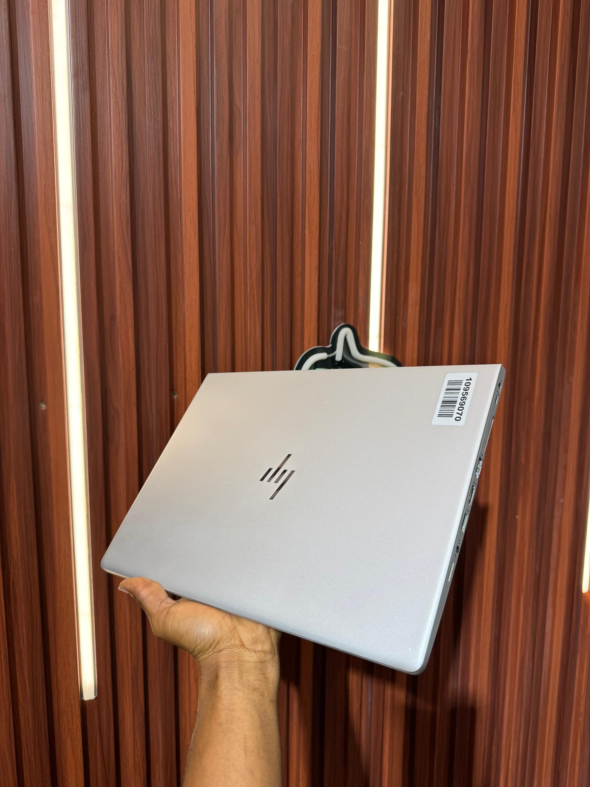 HP ELITEBOOK 745 G6 GAMING