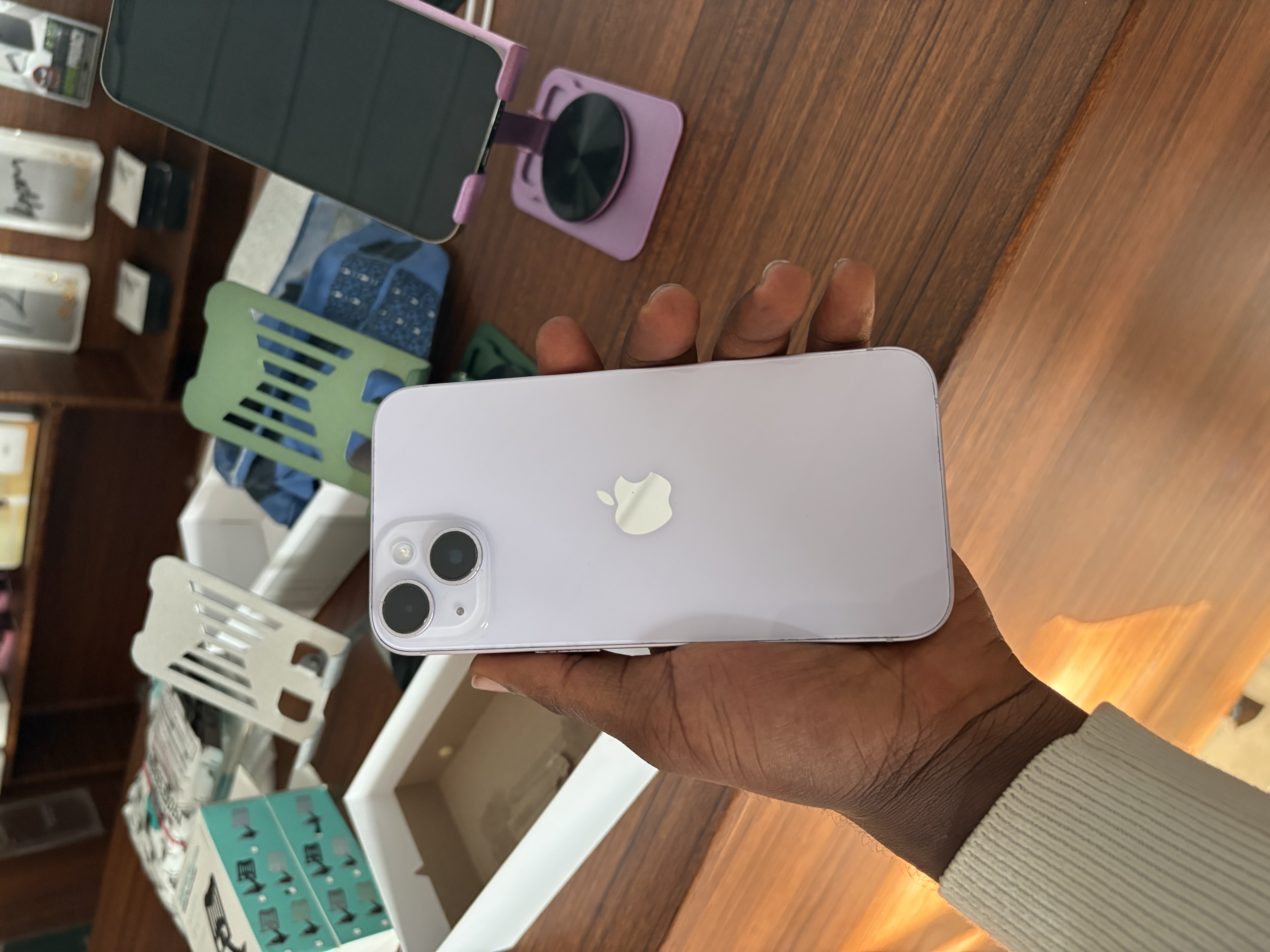 iPhone 14